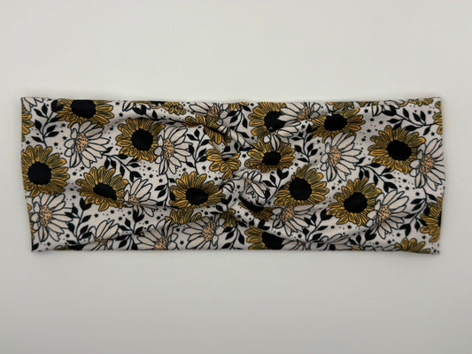 Sunflowers & daisies