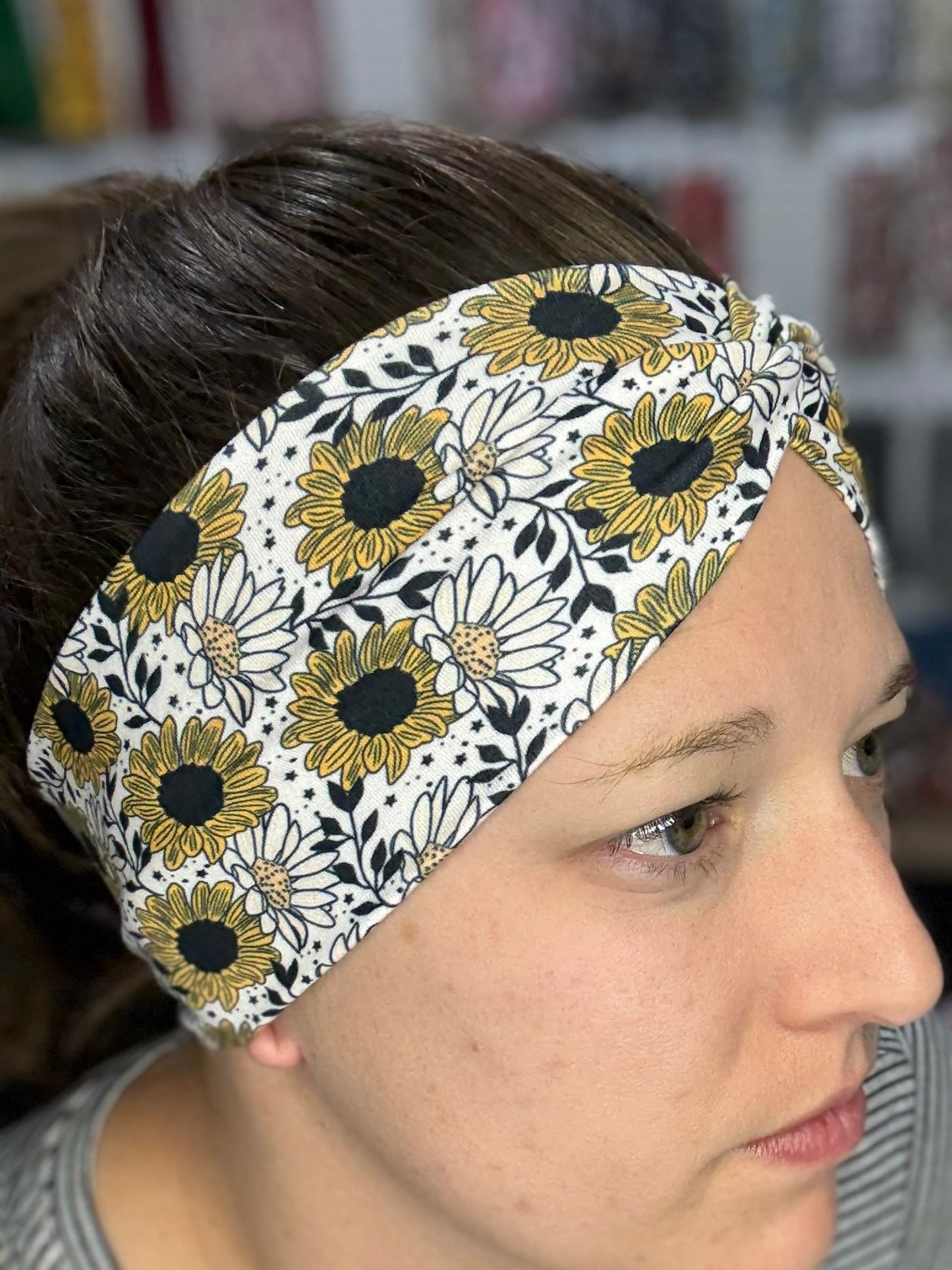 Sunflowers & daisies