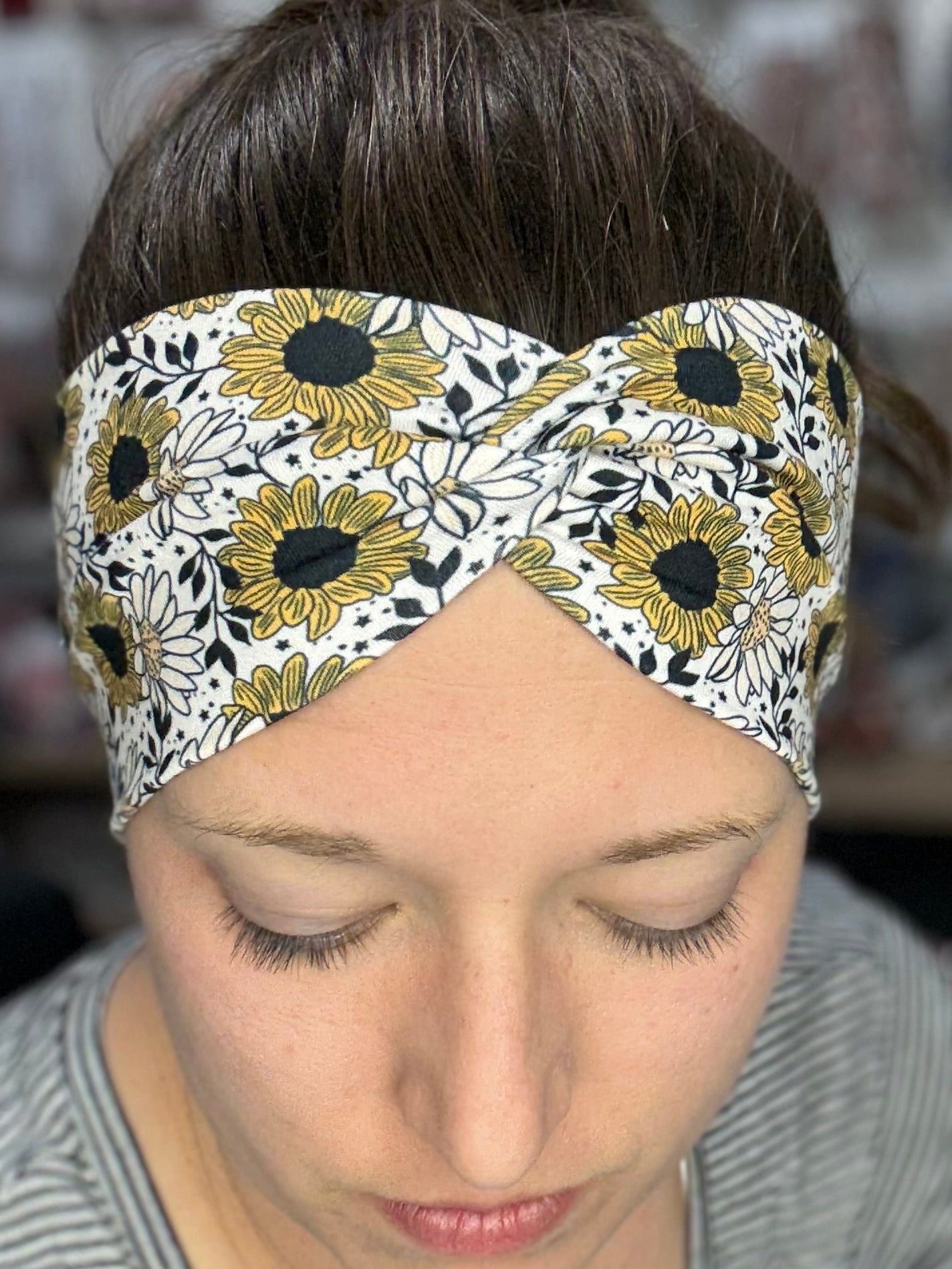 Sunflowers & daisies